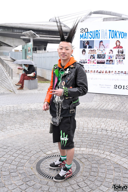 Hardcore Shiritsu Ebisu Chugaku fan. He has a customized punk jacket with the idol group’s nam
