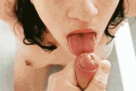 ilovemymrs:  Another small cumshot pic for ya. Thanks for following and pass it on