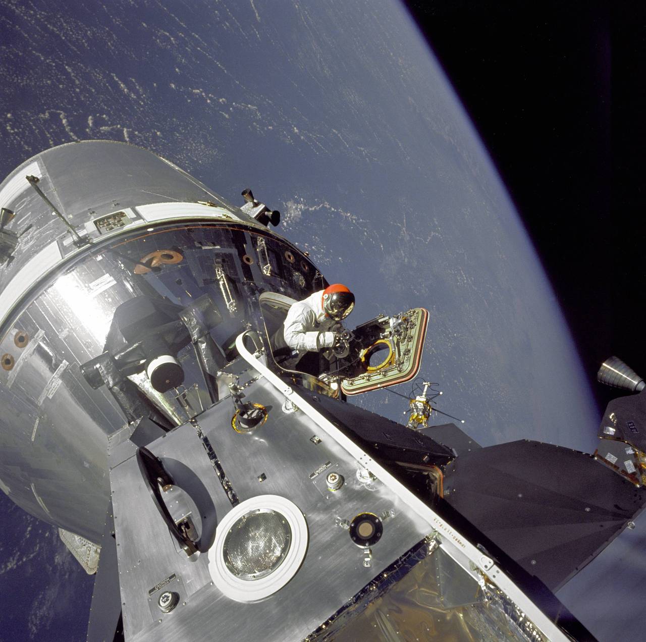 historicaltimes:   Apollo 9 Command Module, “Gumdrop,” docked with “Spider,”