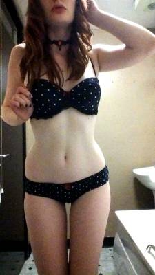 m3rmaid-d0ll:  m3rmaid-d0ll:  love-irish:  p0ke-wh0re:  I got new underwear for Christmas  How can I not reblog :)  On my dash again aw  Need my curves back 