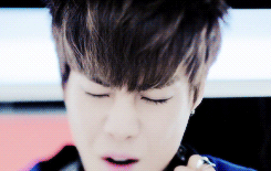:  1/5 random gifs of boys republic ; onejunn  