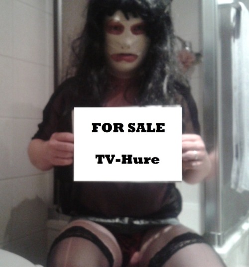 sissyboythorsten: anja39kn: anja39kn:  sissyboythorsten: Outet mich bitte als devote Sissyfotze und 