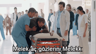   Bazı yaralar ne dikiş tutar ne kabuk bağlar öylece kanar durur.. ömrümce