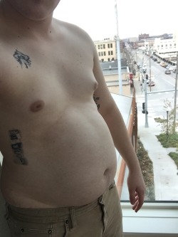 ryan-seth-michael:  Look what this city has done to my waistline!