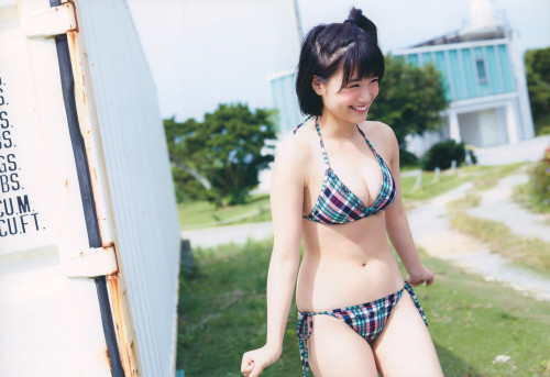 voz48reloaded:  Tomonaga Mio 1st Photobook 「Hinata」