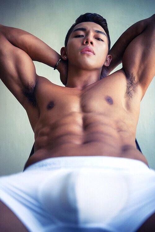 betomartinez:  Beto’s Corner  http://betomartinez.tumblr.com/ 