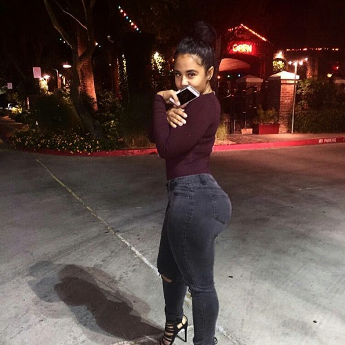 thickznmore: bruh-in-law:Chelseaalaanne M