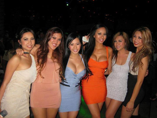certifiedbabez:  Feel free to submit a picture!   IG: certifiedbabez