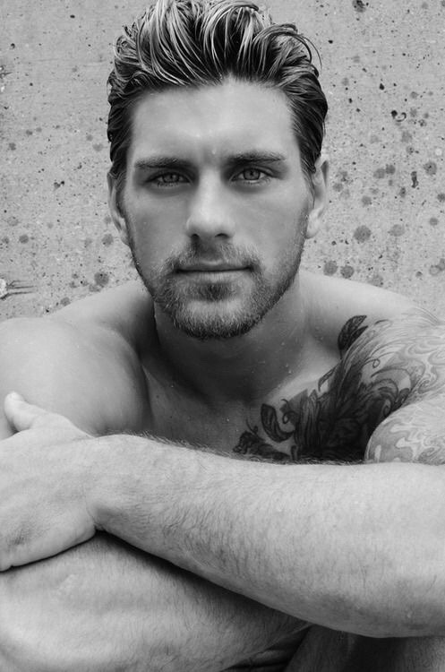 joselito28:  louijea10  Follow me on www.joselito28.tumblr.com