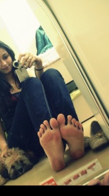 bio-feet:  #teen #feet #young #toes #pretty