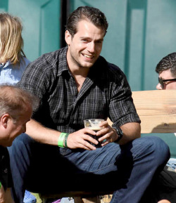henrycavilledits: Henry Cavill at the Groove Music Festival in Bray, Ireland July 4-5, 2015