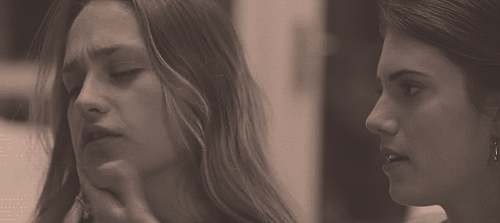 24thousand-miles-from-the-moon:    Lesbian blog   