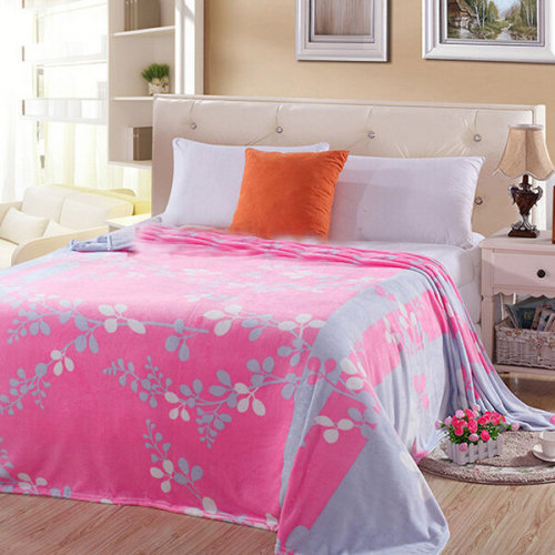 love-chicnew-fashion: 100x150cm  Fashion quilts Flower    //     Coral Flee