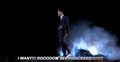 pyrogina:keanurevees:What the fuck is going on? What. The fuck. IS GOING ON?Johnny Mnemonic (1995) d