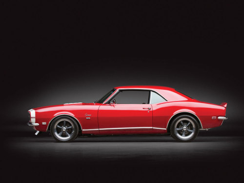 theoldiebutgoodie:  1968 Chevrolet Camaro SS. 