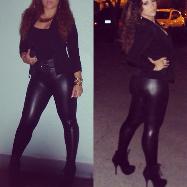 delamuzica:  #Phuckyoleggings 💋