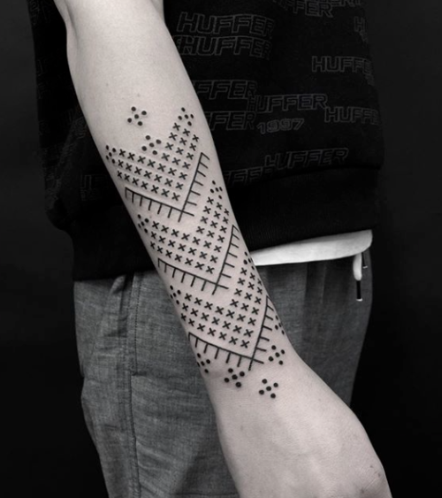 Contemporary Maori tukutuku patterns by Ta Moko artist Manawa Tapu  #sunsettattoonz | Geometric tattoo arm, Tattoos, Body art tattoos