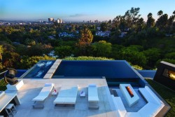 living-in-luxury:  Laurel Way, Beverly Hills
