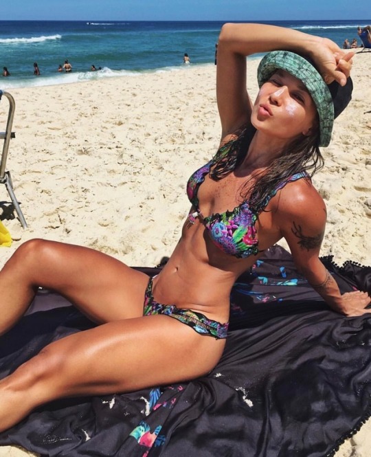perfitness:  Tabata Chang 