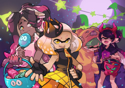 gomigomipomi:  2 seconds till Callie realizes her chocolate lost a chunk. Happy Splatoween/Splatfest everyone!  