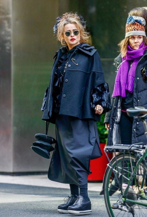 Helena Bonham Carter, Cate Blanchett and Sandra Bullock are seen filming on the set of ‘Ocean’s Eigh