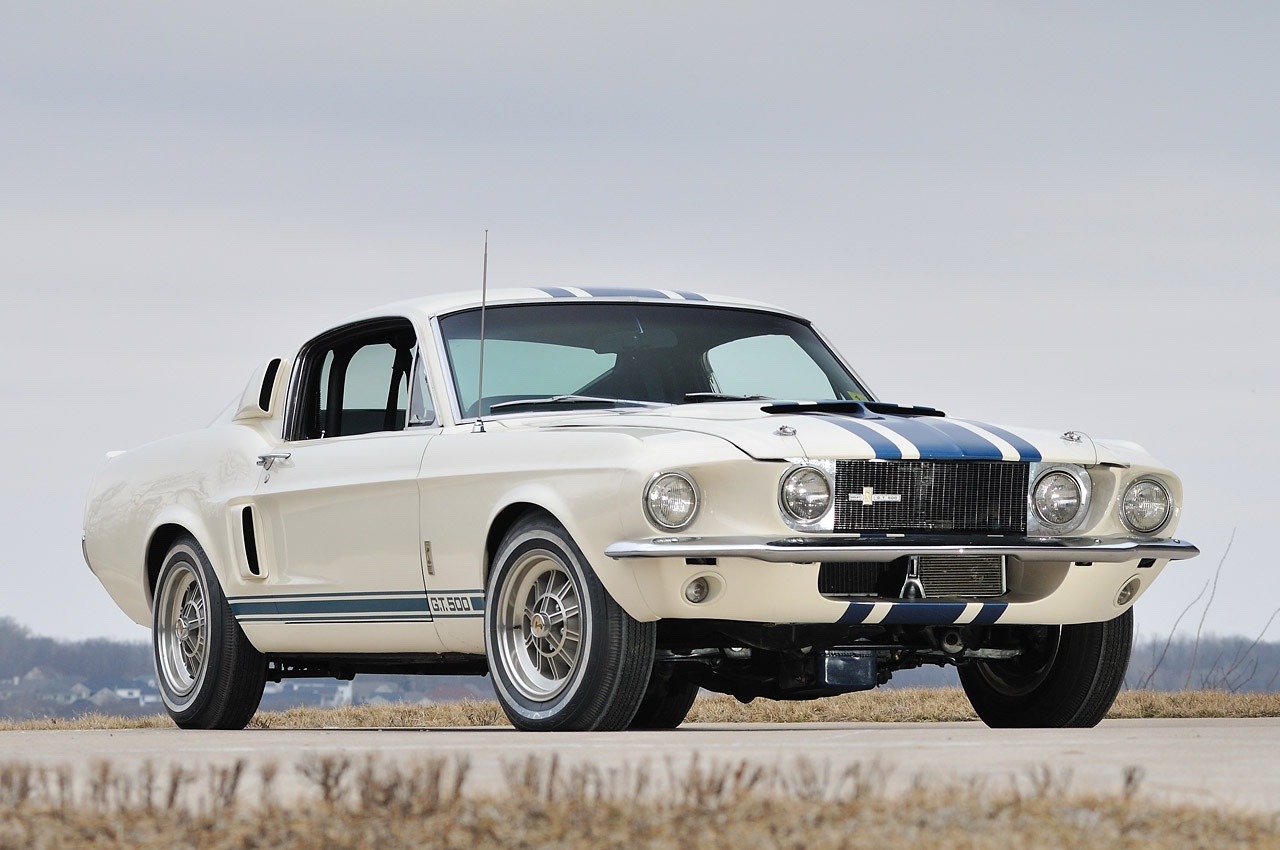 1967 shelby gt500 blue with white stripes