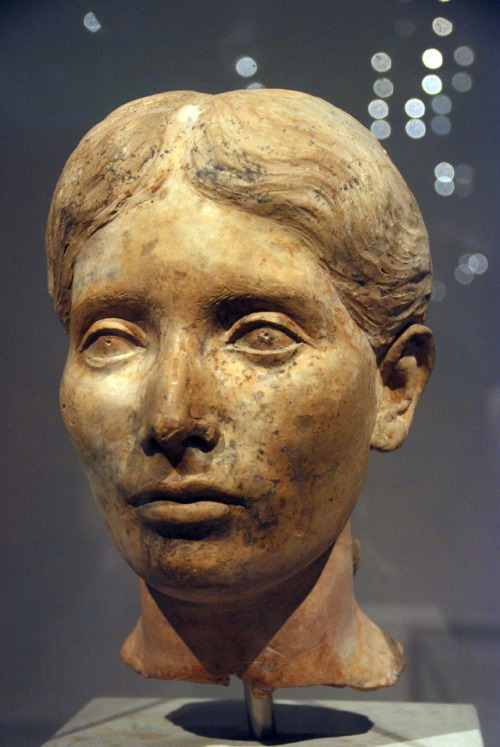 Portrait of a woman. 30-1 BC. Clay. Staatliche Museen zu Berlin, Altes Museum. TC 551myglyptoth
