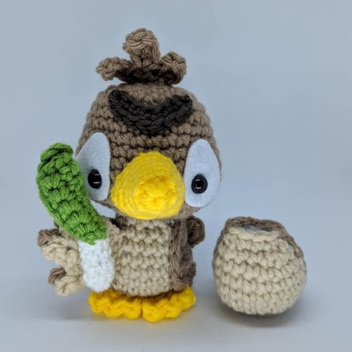 ericacrochets: Farfetch’d by Sir Purl GreyFree Crochet Pattern Here:   - Part 1 