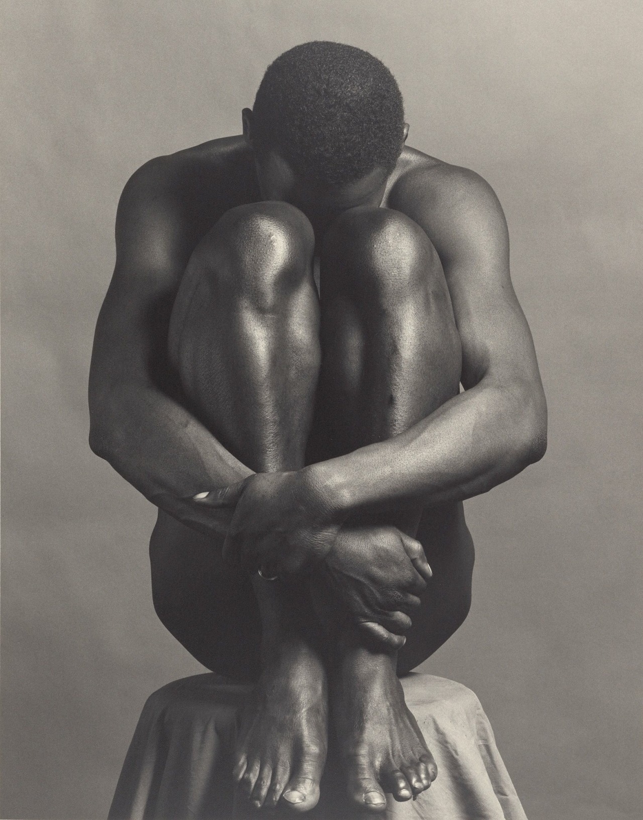 ohthentic:  vatoprincesa:  robert mapplethorpe  Oh 