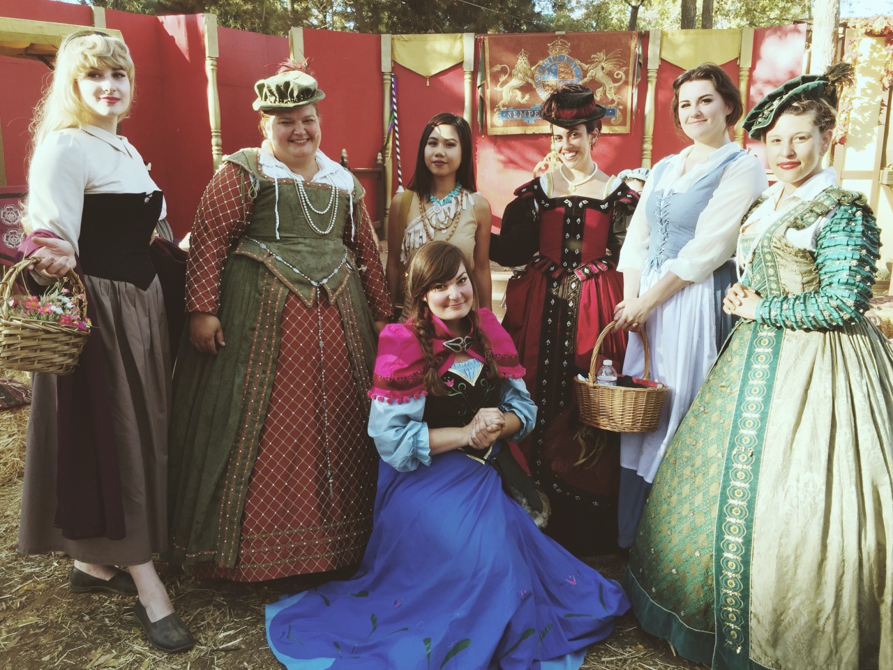 kittynmittens:  Disney Princesses at ye olde Renaissance Faire! Love my girls to