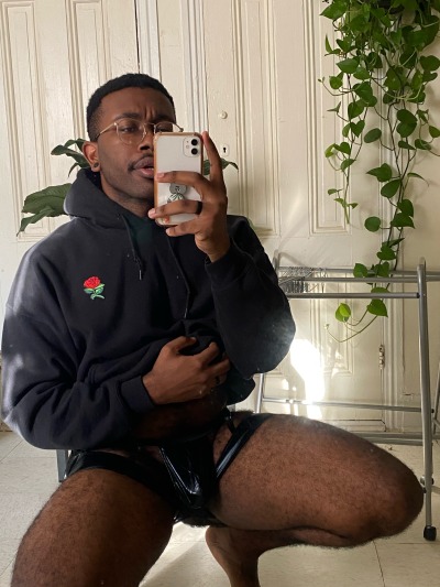 thegreynightsky:IG: thegreynightsky 