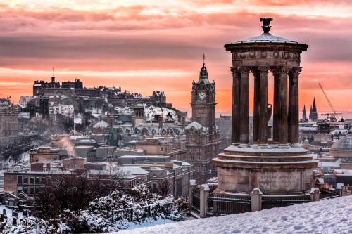 coffee-tea-and-sympathy:Icy Christmas Edinburgh  Tom_Drysdale || Michael Stirling || pbeckerphoto || Cazoopz || Dave Redfern