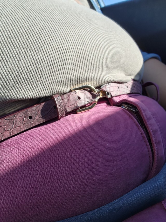 Porn Pics pizza-bab3:oh my goddd this poor belt! she’s