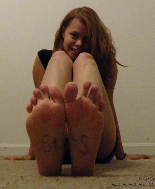 tinyfeetrcute101: girlfeetessence: foot fetish? foot fetish? girlfeetessence.tumblr.com/