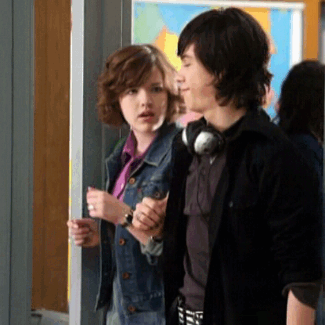 eclareofdegrassi: “He is just so… Ugh! You know?”  “I get it Clare you’re in love with Eli.” 