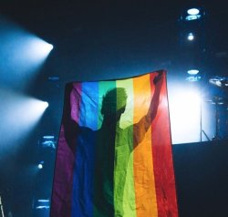 prettyoddbowlcut:Last day of the Panic! At The Disco Death Of A Bachelor Tour on April 15th, Saturday. 