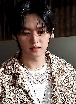 LEE KNOW X 'ATE' ERA