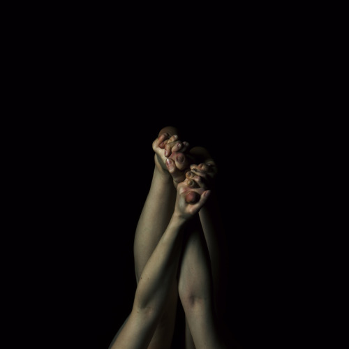 nevver:  Tangled up in you, Birgit R. Deubner