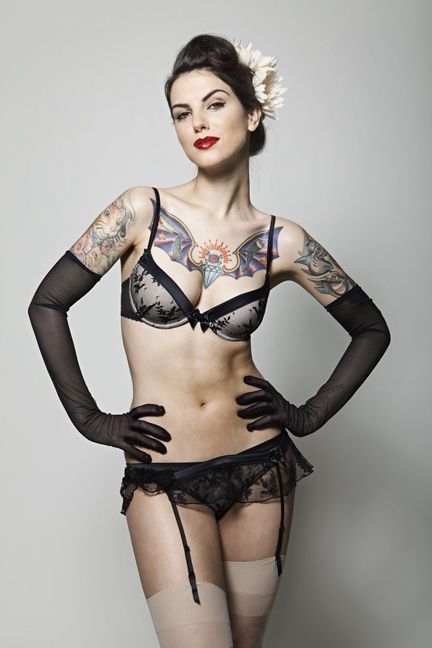 we-require-more-tatooed-girls:  More @ http://we-require-more-tatooed-girls.tumblr.com