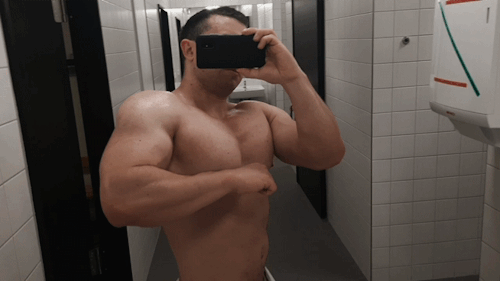 Gonna Take A Little Break From Posting After This Because My Body Dysmorphia Is Tearing Me Apart Atm.