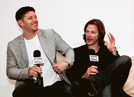wellcometothedarkside:  «But damn is he lovable» (✿◠‿◠)