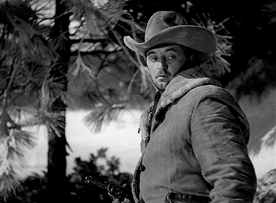 id like to throw an egg into an electric fan — ROBERT MITCHUM in BLOOD ON  THE MOON (1948) dir....