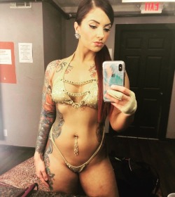 stripper-locker-room:  https://www.instagram.com/lilpandabear321/
