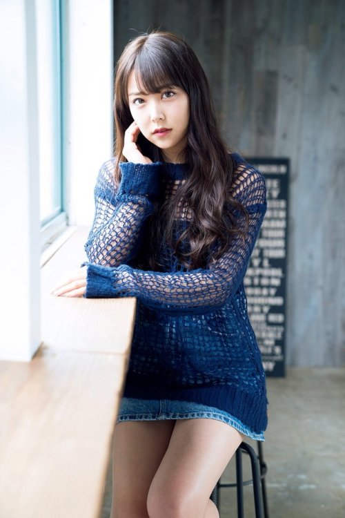 soimort48:  「FLASHスペシャル2018年秋号」 白間美瑠  https://www.amazon.co.jp/dp/B07HSK1K8Q/