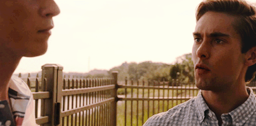 AUSTIN NORTH As TOPPER THORNTON (outer Banks 2020-)