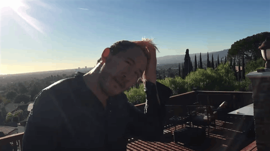tinyblogtim:  How does he go from “graceless in water” to “holy shit ASK
