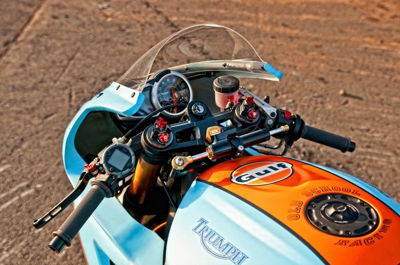 destroy666:  Triumph Daytona 675 Gulf Edition 