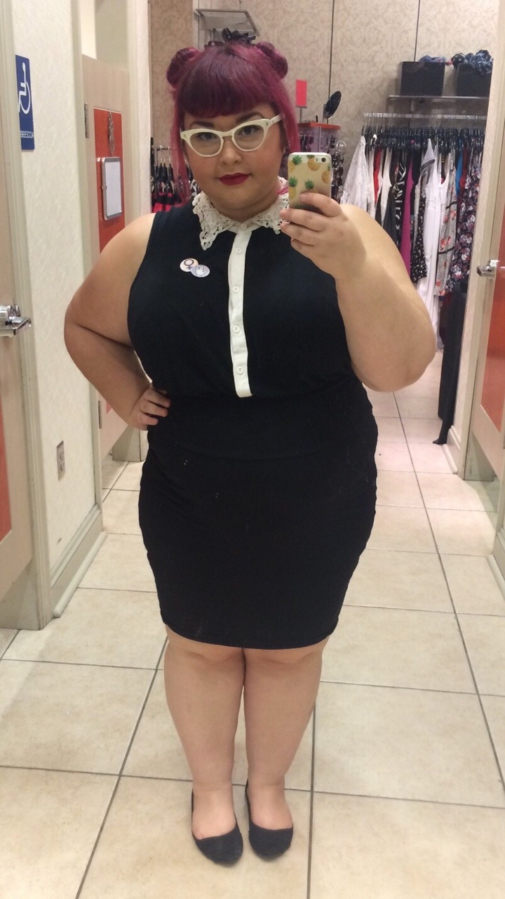 irradiatedlady:  I wear this like… all the time at work. It’s p much my uniform.