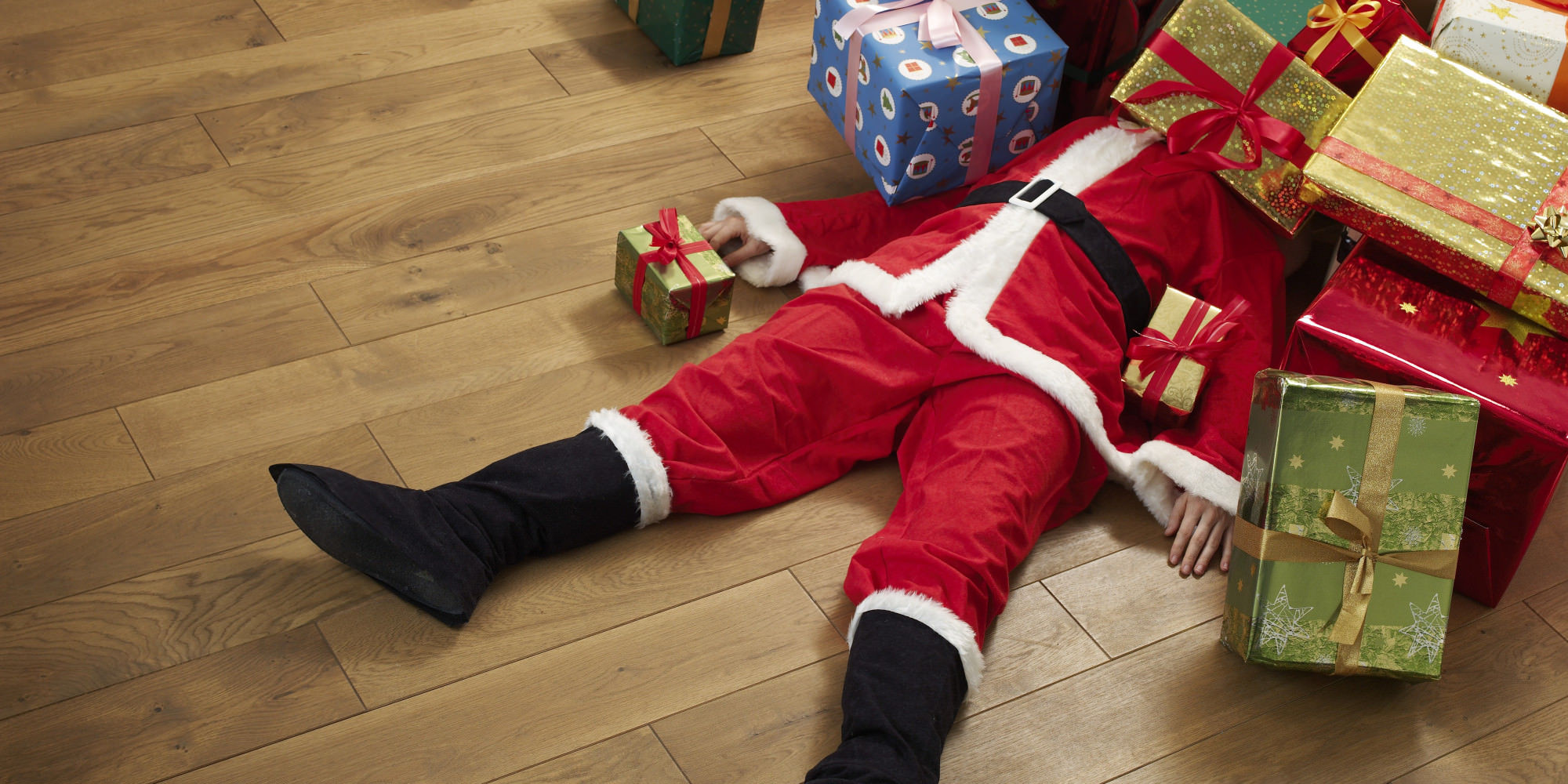 fail santa drunk under christmas tree funny 