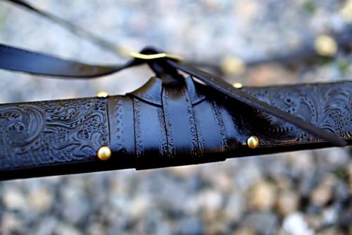 lama-armonica:Beautiful sword + scabbard made by www.facebook.com/sulowskiswords